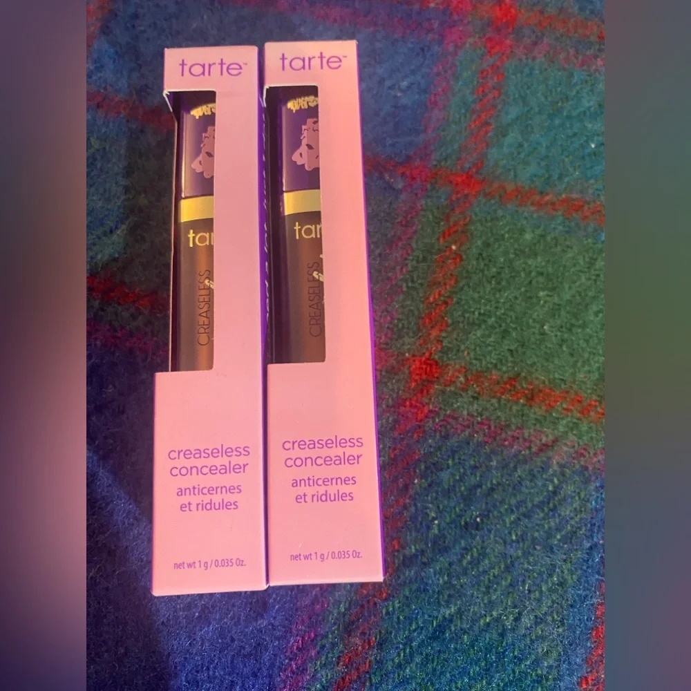 2 Tarte Creaseless Concealer 56N Rich